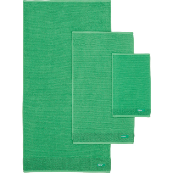 PACK DE 2 SET DE 3 TOALLAS DE BAÑO CADA UNO EN COLOR VERDE Y OTRAS EN BEIGE image 6