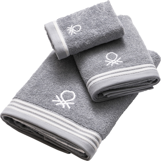 PACK DE 2 SET DE 3PC TOALLAS DE BAÑO CADA UNO EN COLOR GRIS Y ROJO A RAYAS image 1