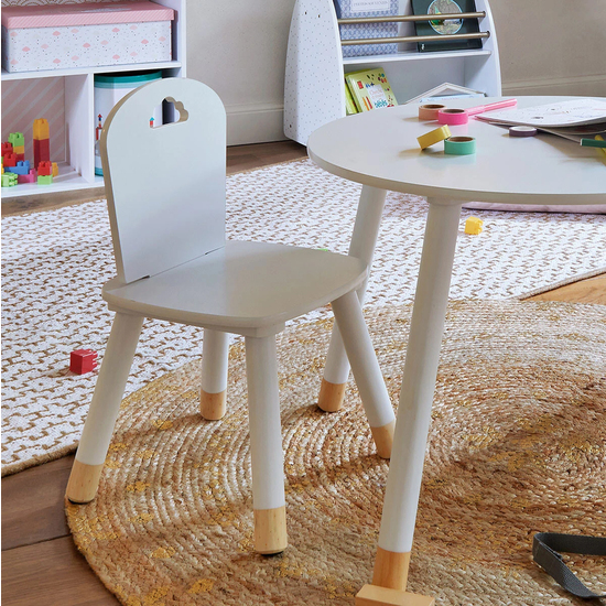 CONJUNTO DE MESA DECORADA NIÑA + ALFOMBRA INFANTIL + SILLA INFANTIL WELLHOME image 5