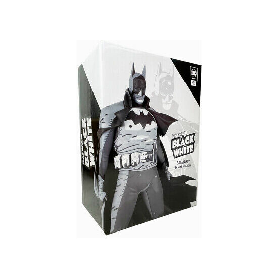 ESTATUA BATMAN BY MIKE MIGNOLA BATMAN BLACK & WHITE DC COMICS 20CM image 1