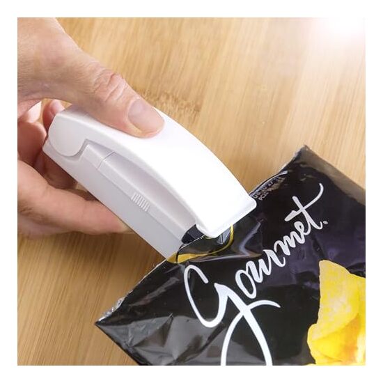 SELLADORA DE BOLSAS CON IMÁN PARA NEVERA MAGSEAL INNOVAGOODS image 3
