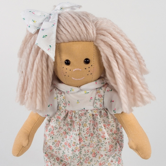 MUÑECA TRAPO FLORES 38 CM LA NINA image 1