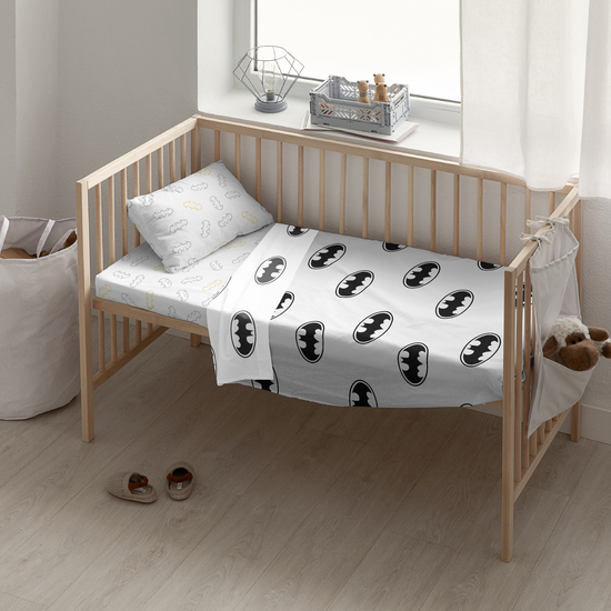 JUEGO DE SÁBANAS CON ALMOHADA Y BAJERA ESTAMPADAS 100% ALGODÓN MODELO BATMAN BASIC PARA CAMA DE 180. image 0