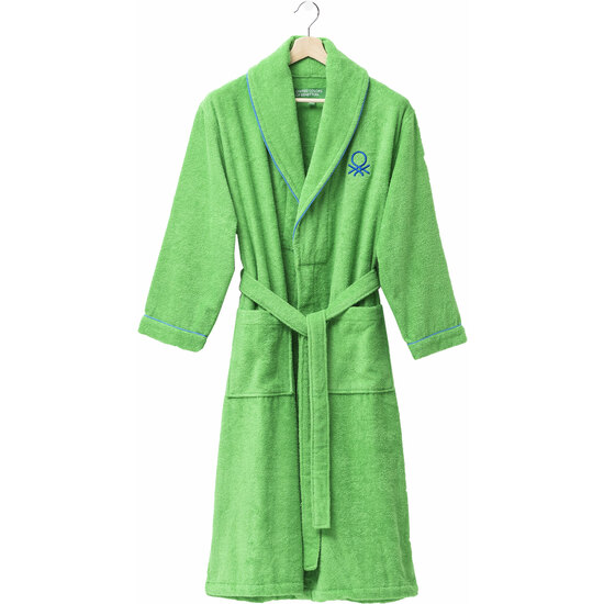 SET DE TEXTIL DE BAÑO BENETTON VERDE: ALBORNOZ L/XL 360GSM, SET DE 2 TOALLAS (50X30CM + 90X50CM) 450GSM, Y ALFOMBRA DE BAÑO 50X80CM 750GSM, 100% ALGODÓN image 2