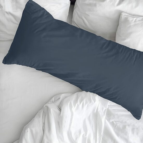 FUNDA DE ALMOHADA 100% ALGODÓN LISO NIGHT BLUE DE 90 CM. image 0