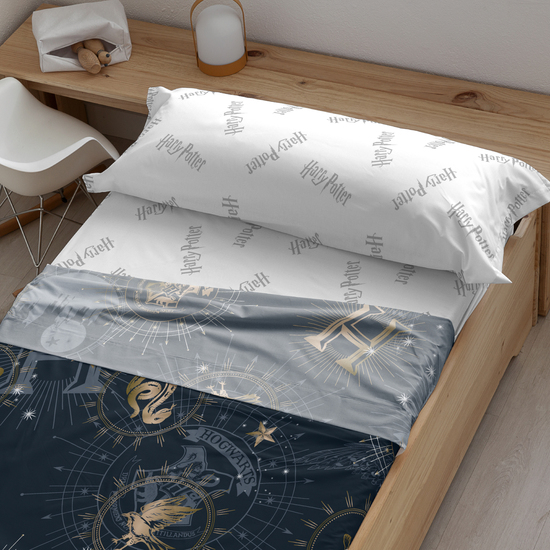 JUEGO DE SÁBANAS CON ALMOHADA Y BAJERA ESTAMPADAS 100% ALGODÓN MODELO HPOTTER GOLD PARA CAMA DE 90. image 2