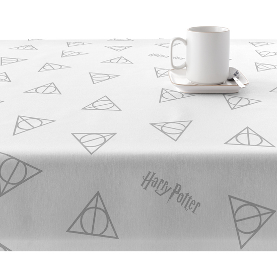 MANTEL RESINADO (TACTO PLASTIFICADO) ANTIMANCHAS MODELO DEATHLY HALLOWS 04 image 1