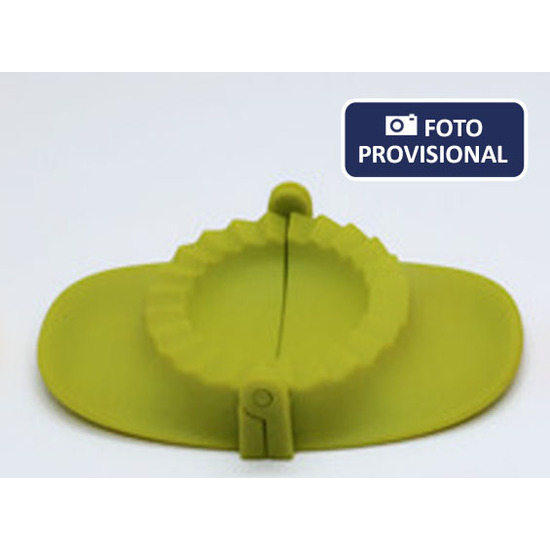 MOLDE EMPANADILLAS PLAST. 19X11X3.2 QUTTIN image 0