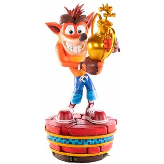 ESTATUA CRASH WINNER CRASH TEAM RACING NITRO-FUELED 46CM image 0