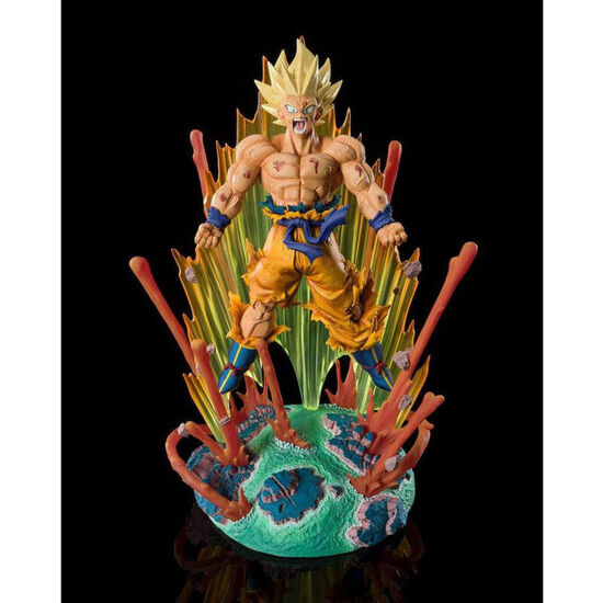 FIGURA SH FIGUARTS SUPER SAIYAN SON GOKU TALKING ABOUT KRILLIN DRAGON BALL Z 27CM image 1