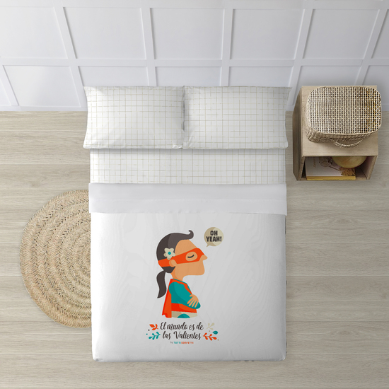 JUEGO DE SÁBANAS CON ALMOHADA Y BAJERA ESTAMPADAS A JUEGO 100% ALGODÓN MODELO SUPERHEROE CHICA PARA CAMA DE 90 160X270 image 0