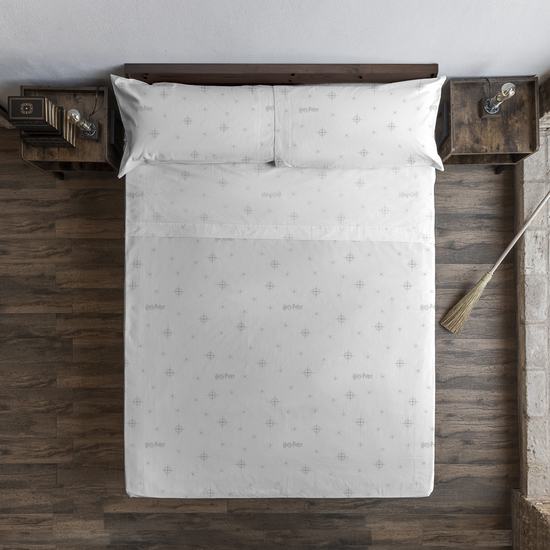 JUEGO DE SÁBANAS CON ALMOHADA Y BAJERA ESTAMPADAS 100% ALGODÓN MODELO HPOTTER STARS GREY PARA CAMA DE 180. image 2