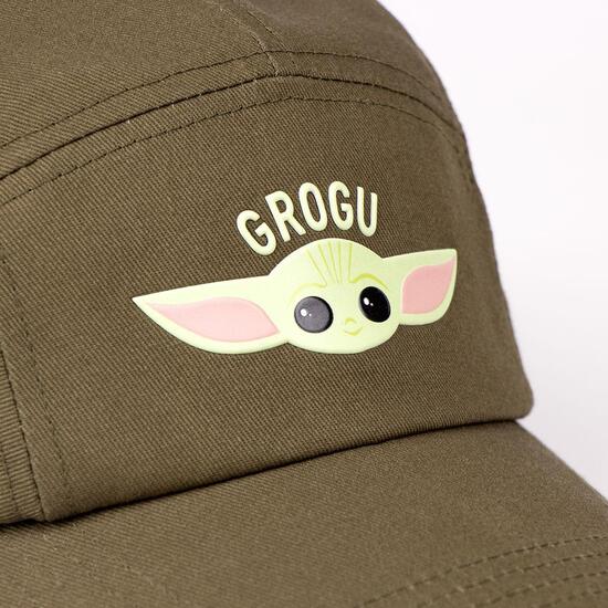 GORRA VISERA CURVA THE MANDALORIAN GROGU GREEN image 2