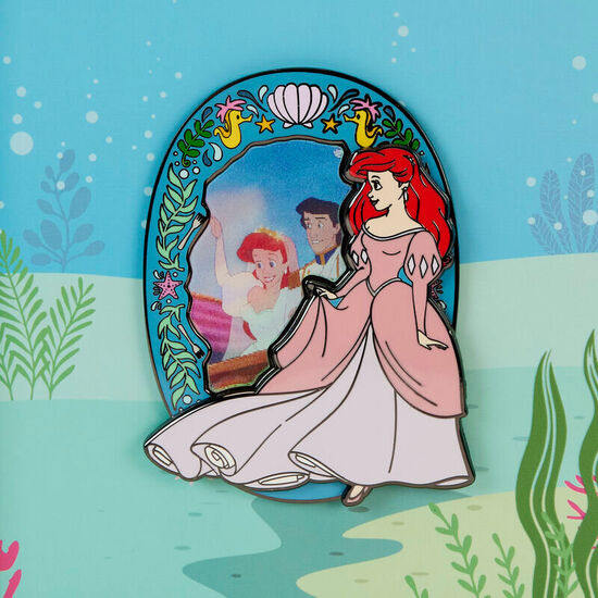 PIN ARIEL LA SIRENITA DISNEY LOUNGEFLY image 3