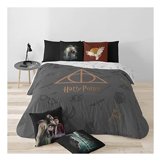 FUNDA NÓRDICA MICROSATÉN MODELO DEATHLY HALLOWS PARA CAMA DE 80 (140X200 CM.) image 0