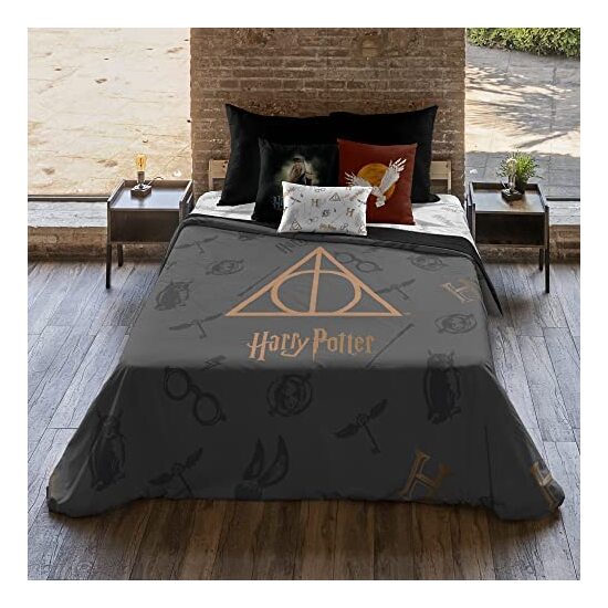 FUNDA NÓRDICA MICROSATÉN MODELO DEATHLY HALLOWS PARA CAMA DE 80 (140X200 CM.) image 2