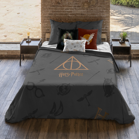 FUNDA NÓRDICA MICROSATÉN MODELO DEATHLY HALLOWS PARA CAMA DE 135/140 (220X220 CM) image 1