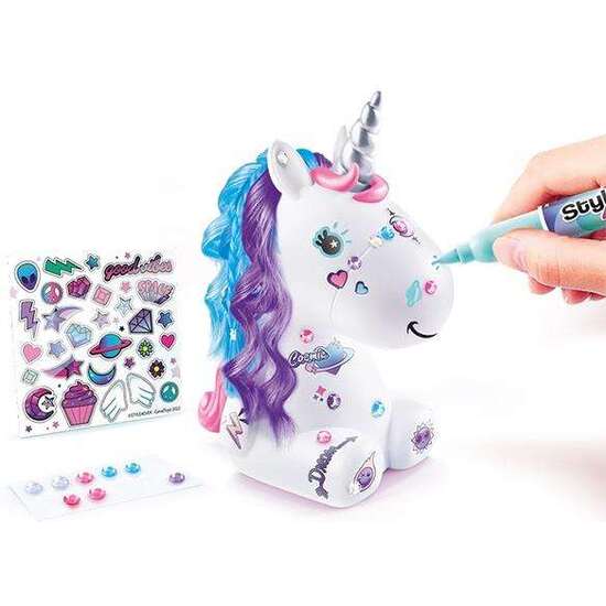 DECORA TU UNICORNIO CÓSMICO 22 CM, INCLUYE 30 PEGATINAS Y GEMAS, CON SUAVE LUZ MULTICOLOR image 5