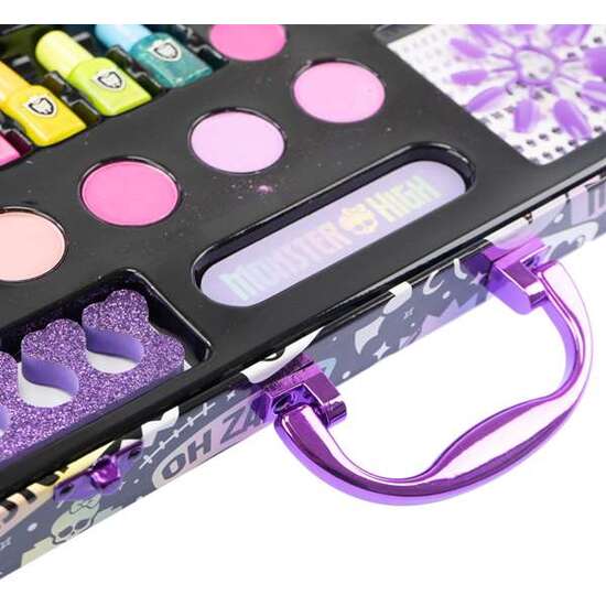 MALETÍN DE MAQUILLAJE MONSTER HIGH. CON ESPEJO Y ESMALTE DE UÑAS. 30X35X5,5 CM image 4