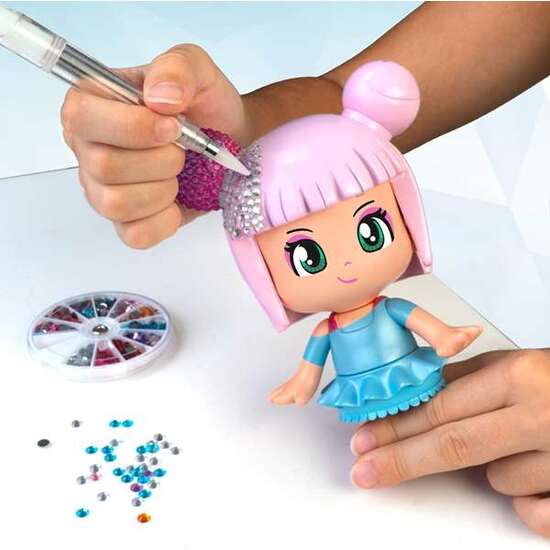 FIGURA PINYPON POP & SHINE 17 CM ¡PERSONALIZALA Y HAZLA BRILLAR A TU GUSTO! image 1