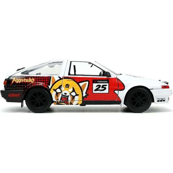 COCHE AGGRETSUKO 1986 TOYOTA TRUENO ESCALA 1:24. INCLUYE FIGURA AGGRETSUKO. image 3