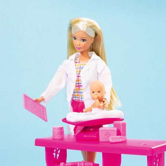 MUÑECA STEFFI LOVE 29 CM PEDIATRA CON 2 BEBES Y ACCESORIOS image 3