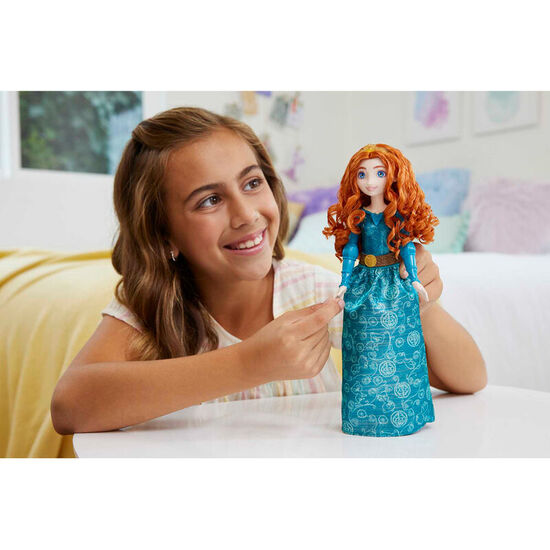 MUÑECA MERIDA PRINCESAS DISNEY image 2