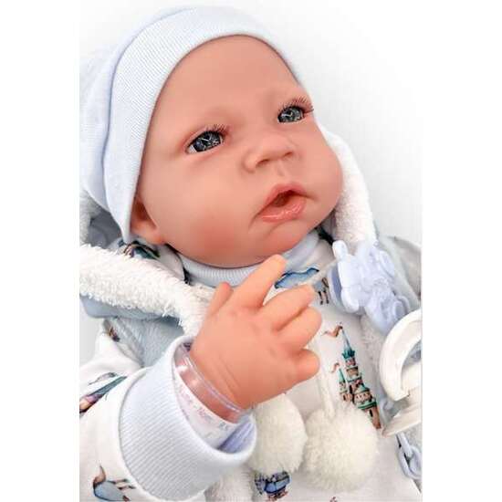 REBORN PIJAMA BLANCO GORRO AZUL MECANISMO PULSADOR LLORO REF: 18400-24 50 CM image 2