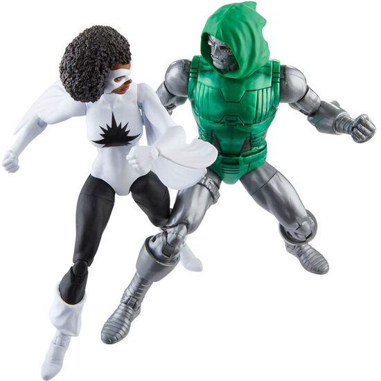 FIGURA CAPTAIN MARVEL VS DOCTOR DOOM BEYOND EARTHS MIGHTIEST LOS VEGADORES AVENGERS MARVEL 15CM image 2