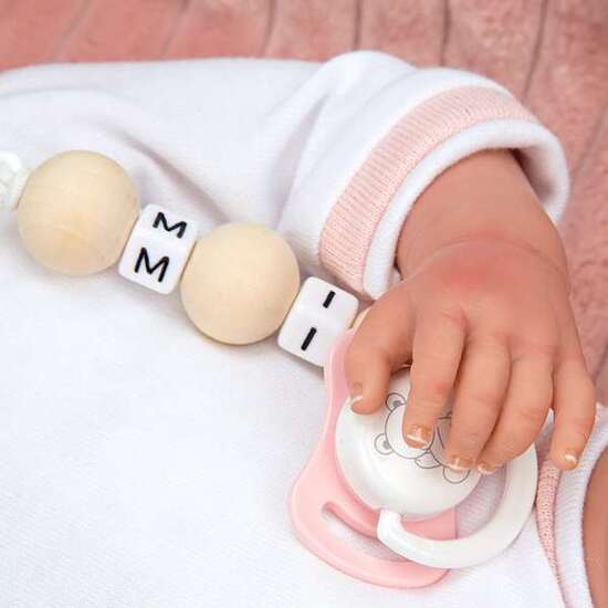 MUÑECA REBORN LOLA 40 CM CON CUERPO BLANDO Y CAPAZO (MUÑECO CON PESO) image 2