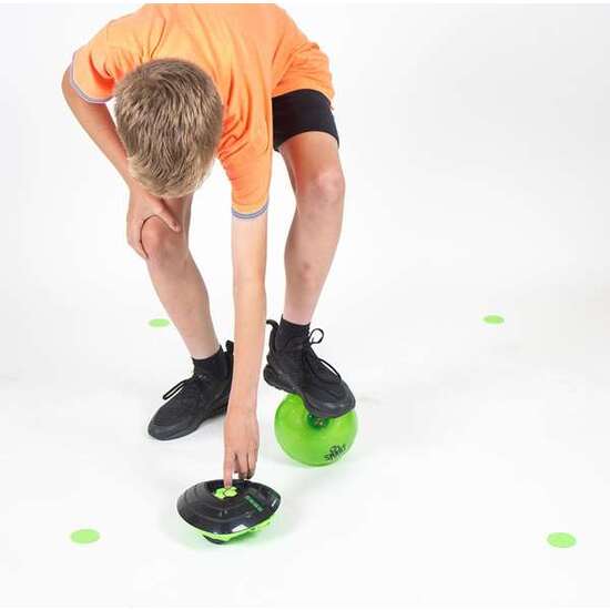 JUEGO SOCCERBOT ¡DENTRO DE CASA! ¿PODRÁS VENCER AL ROBOT DE FÚTBOL INTELIGENTE? image 1