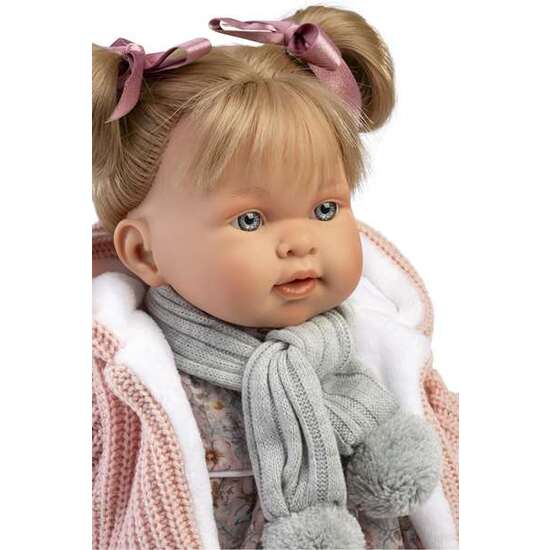 MUÑECA LLORONA ALEXANDRA CHAQUETA DE LANA Y BUFANDA 42CM image 2