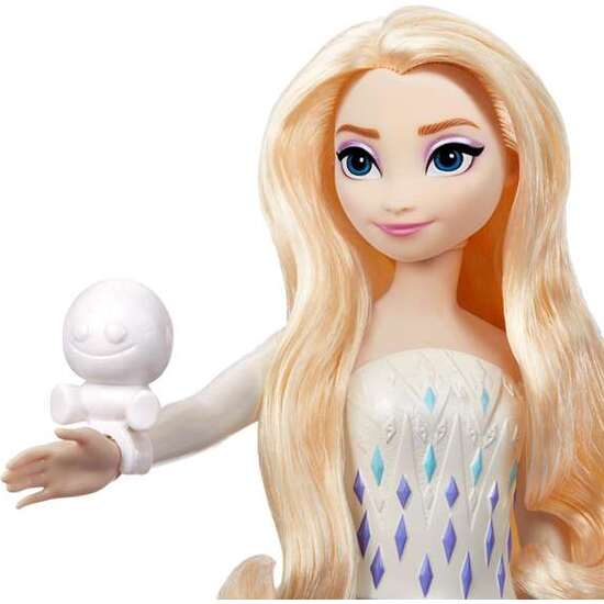 MUÑECA FROZEN ELSA SPIN AND REVEAL. INCLUYE 11 SORPRESAS 5 ACCESORIOS Y 5 PEGATINAS CON UNA ESCENA DE JUEGO INSPIRADA EN LA PELICULA. image 2