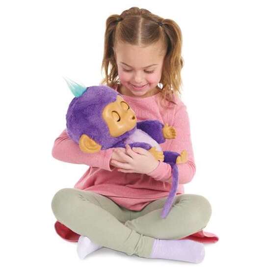 PELUCHE MONO INTERACTIVO FINGERLINGS CUIDA Y MIMA. CON MAS DE 200 SONIDOS Y REACCIONES. SU CORAZÓN SE ILUMINA Y LATE. 29.8X33X19.1 CM image 2