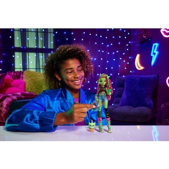 MUÑECA VENUS MCFLYTRAP MONSTER HIGH image 3