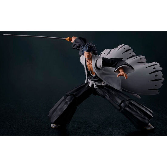 FIGURA S.H. FIGUARTS KENPACHI ZARAKI BLEACH THOUSAND-YEAR BLOOD WAR 17CM image 3