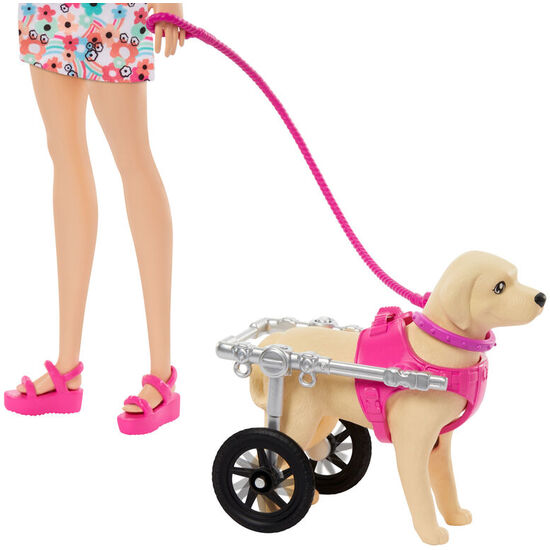 MUÑECA PASEADORA DE PERROS BARBIE image 2