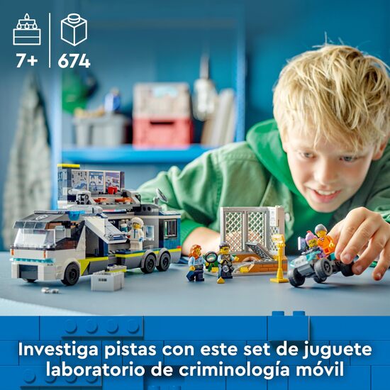 POLICE MOBILE CRIME LAB TRUCK LEGO image 2
