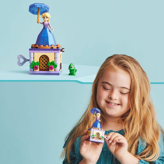 TWIRLING RAPUNZEL LEGO image 6