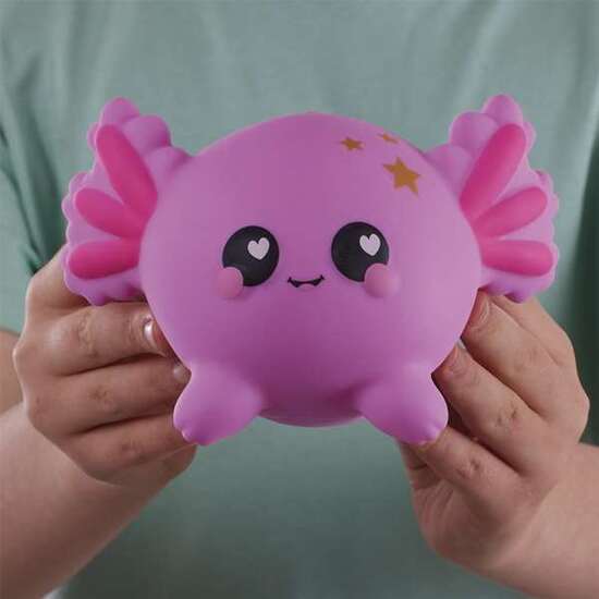 PELUCHE BLANDITO SMOOSHZEES LUVZEES CON SU PROPIA FECHA DE NACIMIENTO, BIOGRAFÍA Y NOMBRE. 18X13X14 CM - MODELOS SURTIDOS image 1