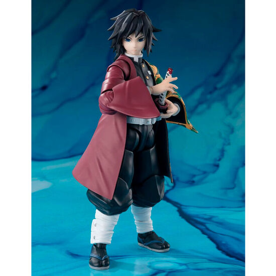 FIGURA S.H. FIGUARTS GIYU TOMIOKA DEMON SLAYER: KIMETSU NO YAIBA 15CM image 1