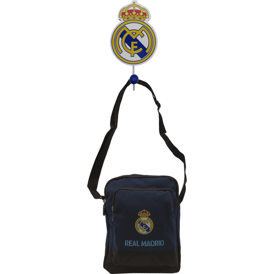 REAL MADRID GANCHO DE PARED DE MADERA image 4