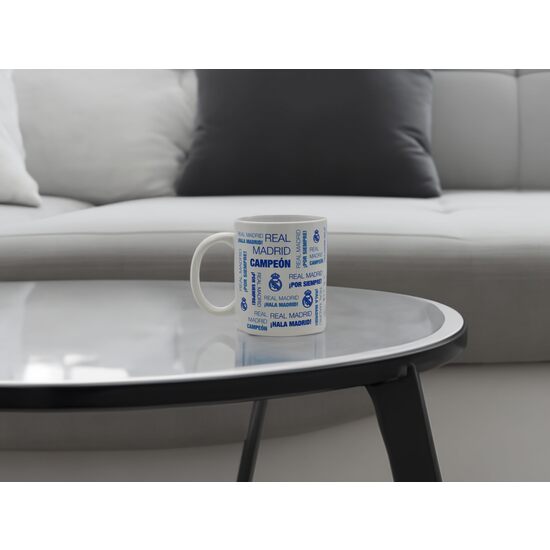 REAL MADRID TAZA CERÁMICA EN CAJA image 3