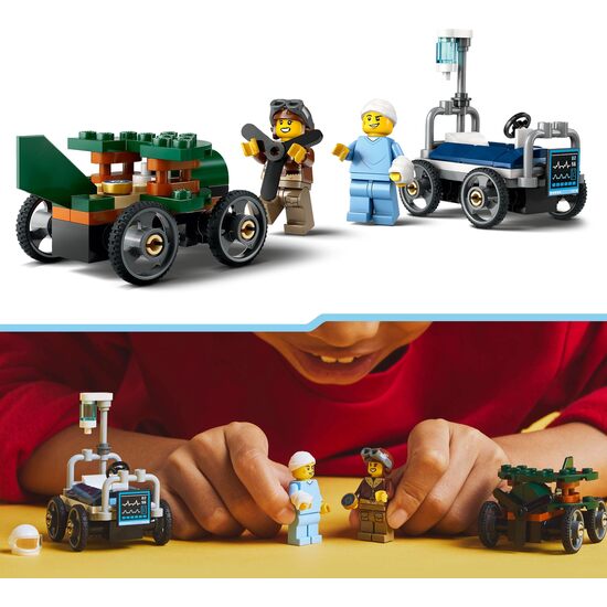 AVION VS. CAMA HOSPITAL LEGO CITY image 3