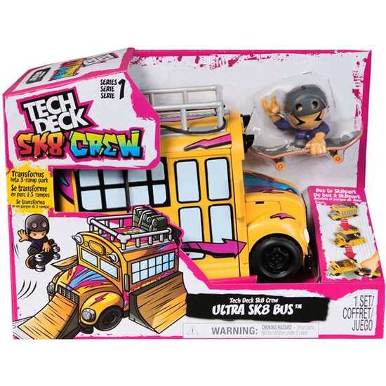 AUTOBUS TED SK8 CREW CON PARQUE DE 3 RAMPAS FIGURA, PATINETE Y ACCESORIOS. image 1