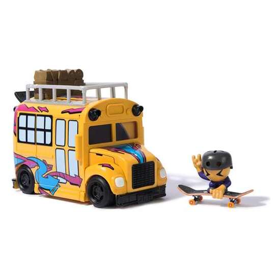 AUTOBUS TED SK8 CREW CON PARQUE DE 3 RAMPAS FIGURA, PATINETE Y ACCESORIOS. image 2
