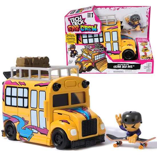 AUTOBUS TED SK8 CREW CON PARQUE DE 3 RAMPAS FIGURA, PATINETE Y ACCESORIOS. image 8