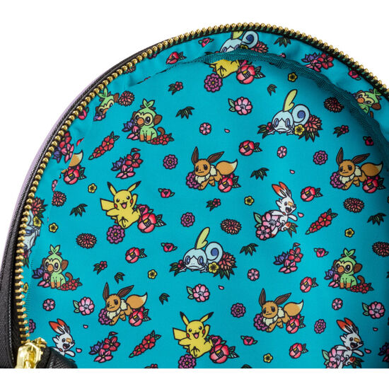 MOCHILA POKEMON LOUNGEFLY 26CM image 1