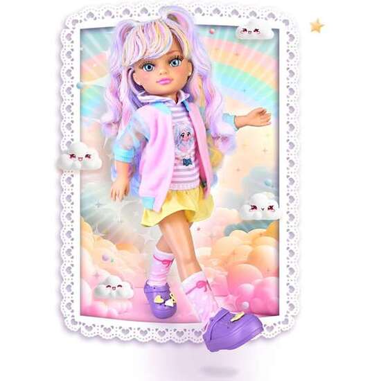 MUÑECA NANCY CHARMS IN STYLE 42 CM. INCLUYEN UNOS ZUECOS QUE PUEDEN PERSONALIZARSE CON VARIEDAD DE CHARMS. image 4