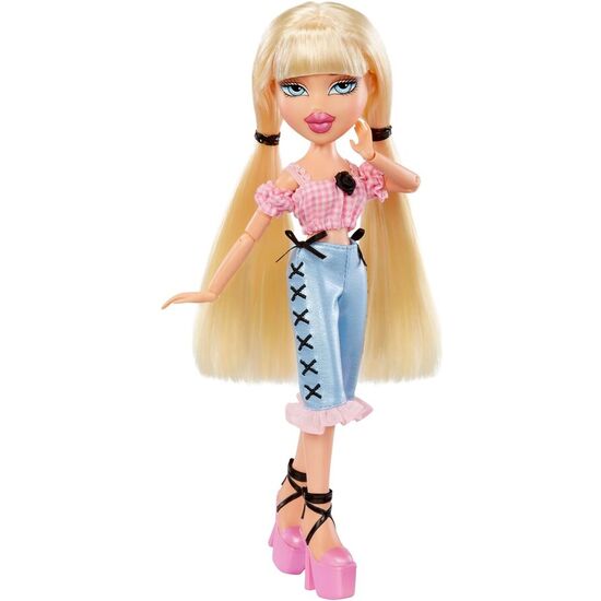 MUÃ±ECA CLOE GOIN OUT BRATZ 25CM image 3